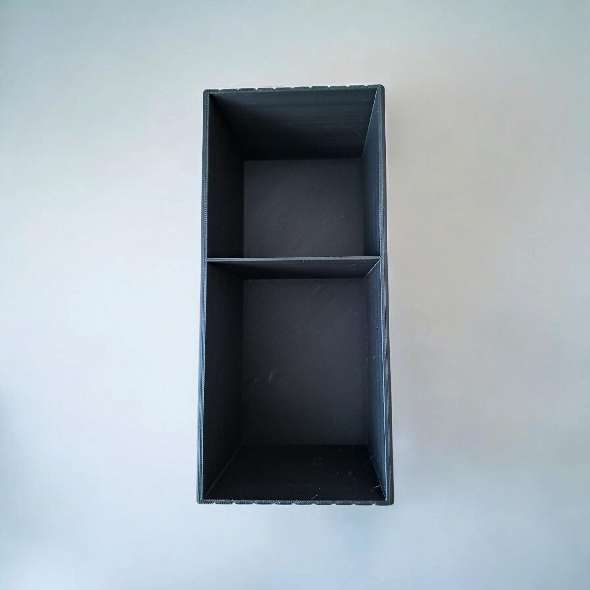 Modern Ribbed Office Organizer – Sleek Function Meets Designer