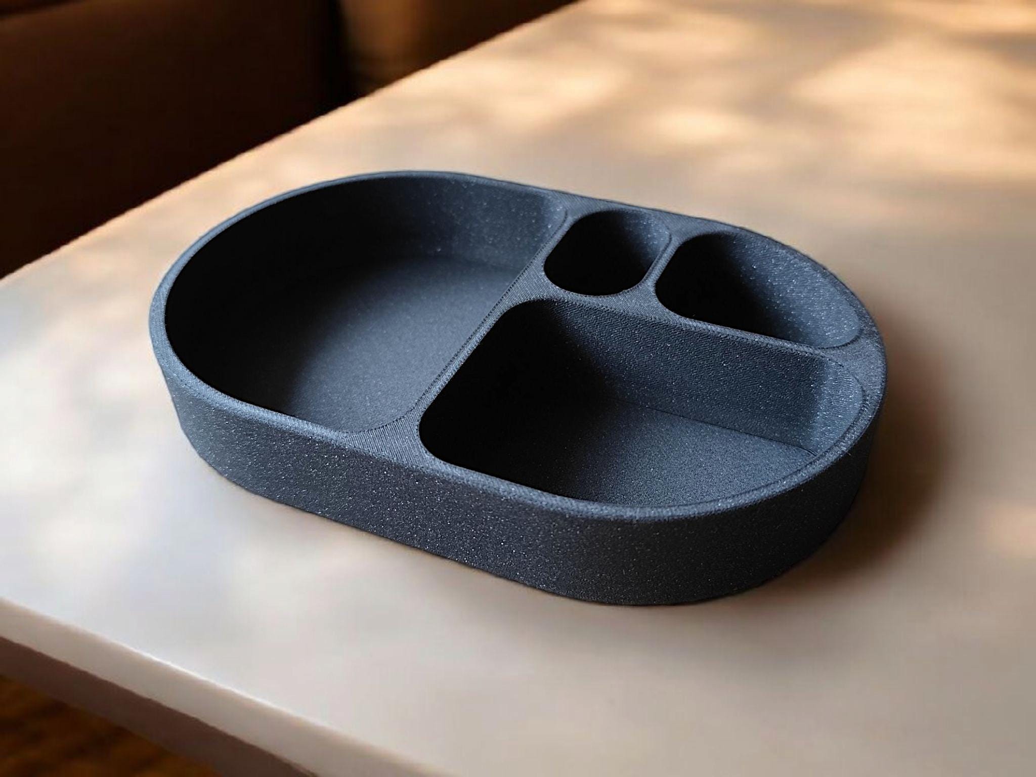 Modern Rounded Key & Coin Tray – Smooth, Simple, and Stylish