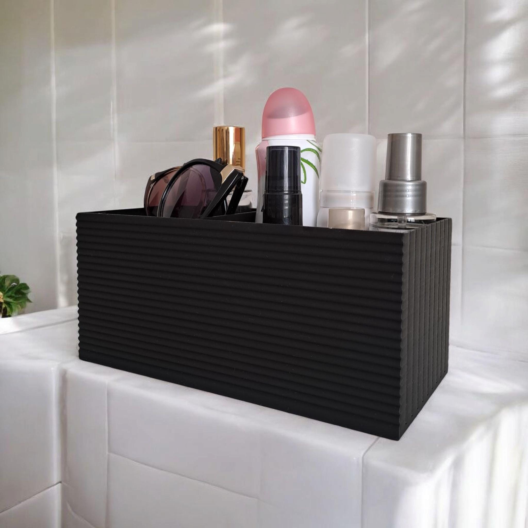 Modern Ribbed Office Organizer – Sleek Function Meets Designer