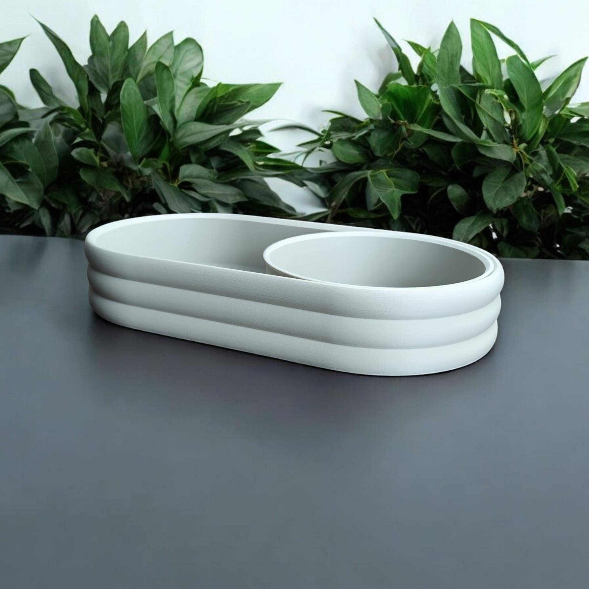 Modern Mid-Century Tray with Sliding Coin Bowl – Retro Elegance Meets Everyday Function