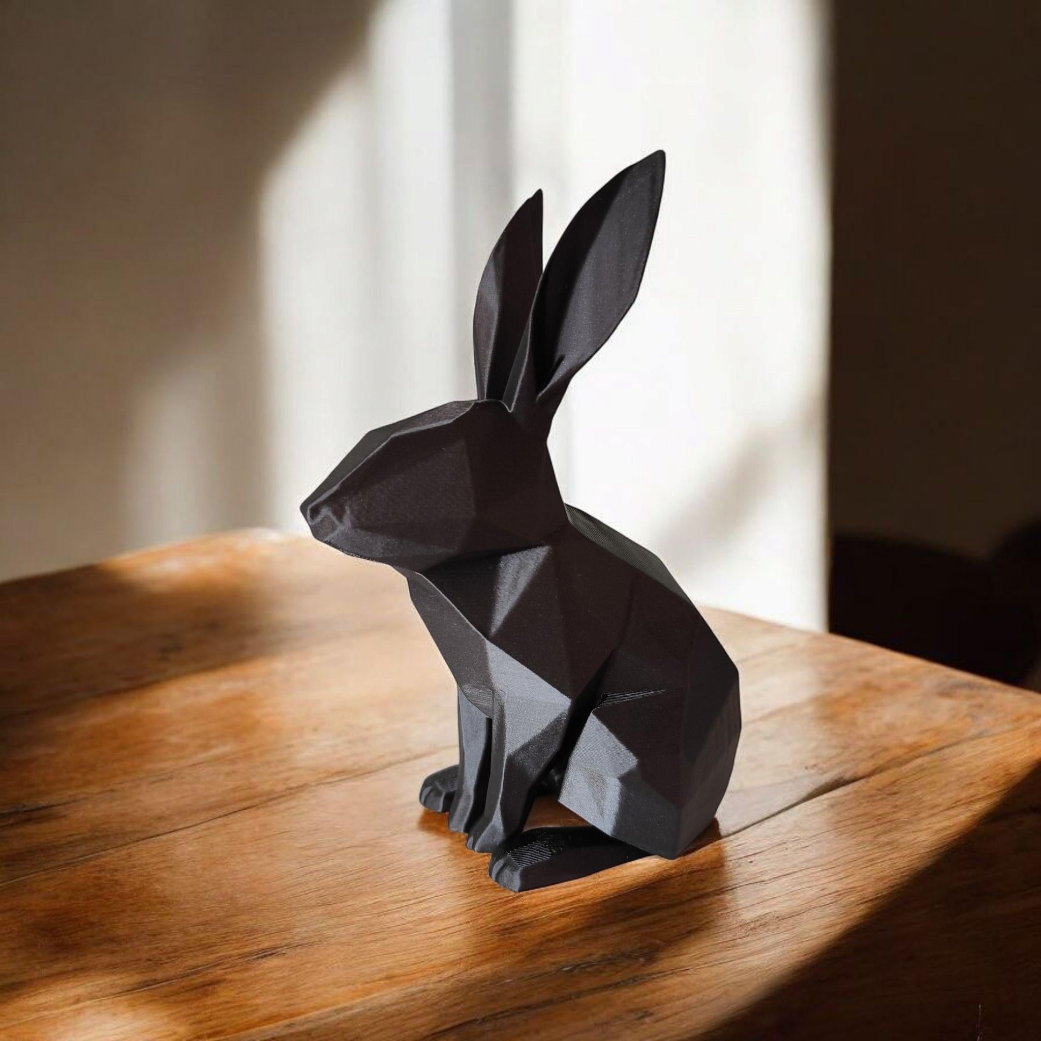 Low Poly Rabbit Sculpture: Modern Minimalist Animal Art