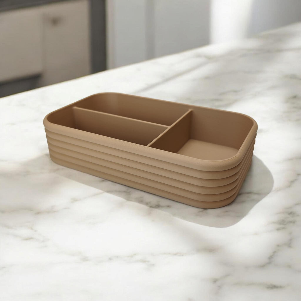 Retro-Style Office Organiser – 60s-Inspired Charm Meets Modern Function