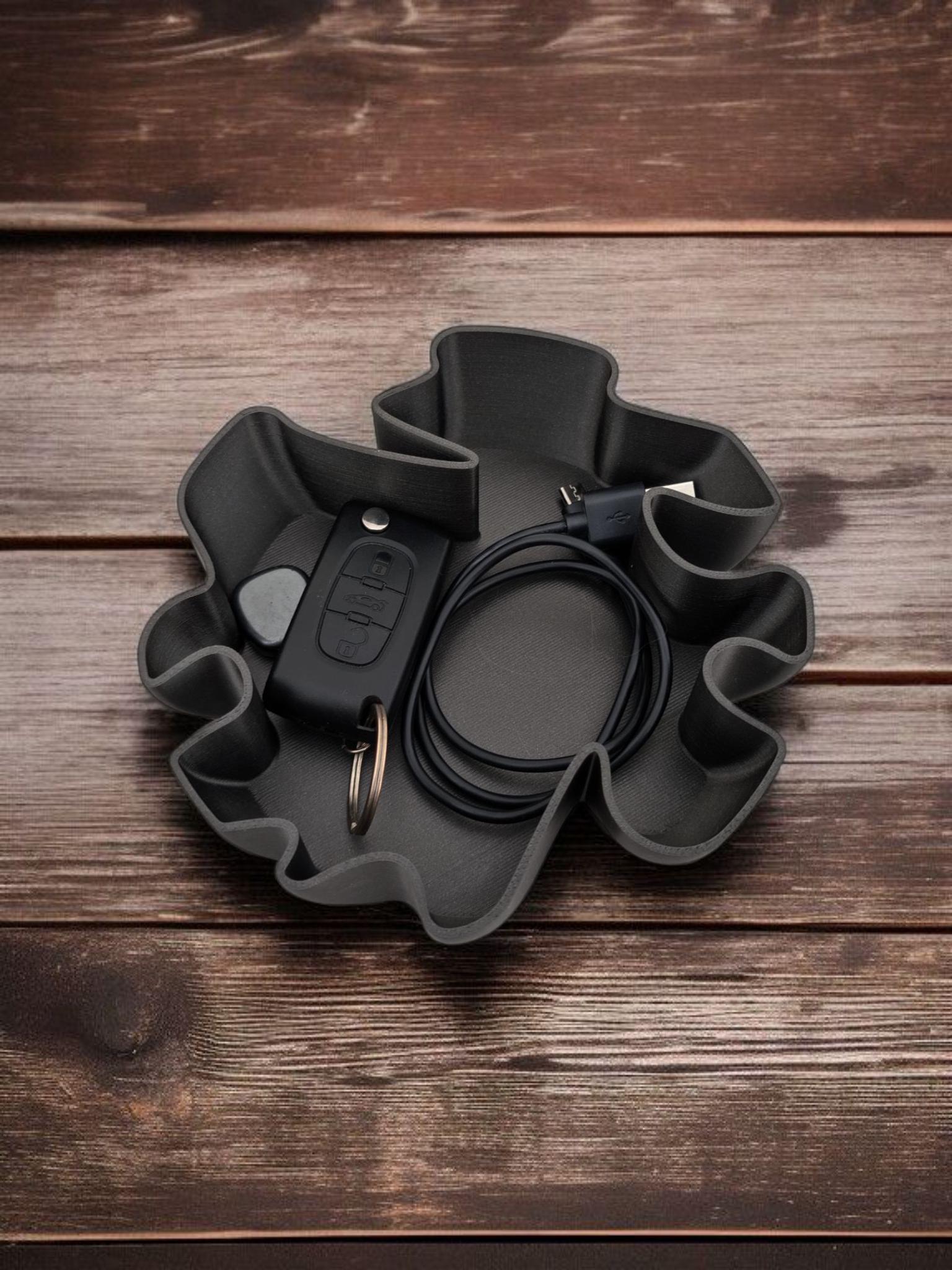 Organic Design Catchall Bowl