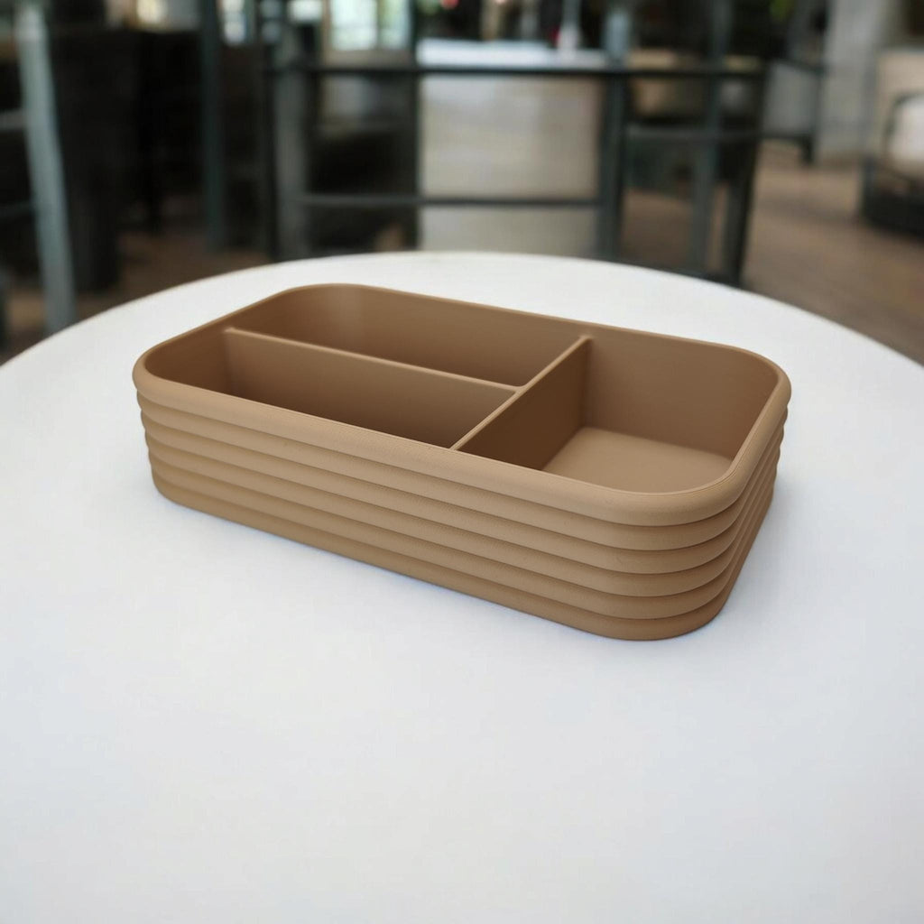 Retro-Style Office Organiser – 60s-Inspired Charm Meets Modern Function