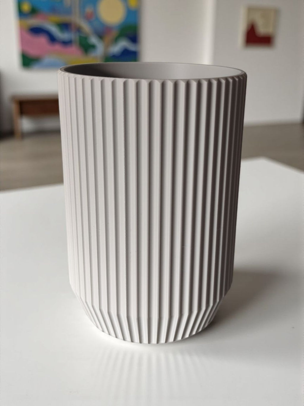 Modern Ribbed Kitchen Utensil Holder – Elegant Home Décor Accent