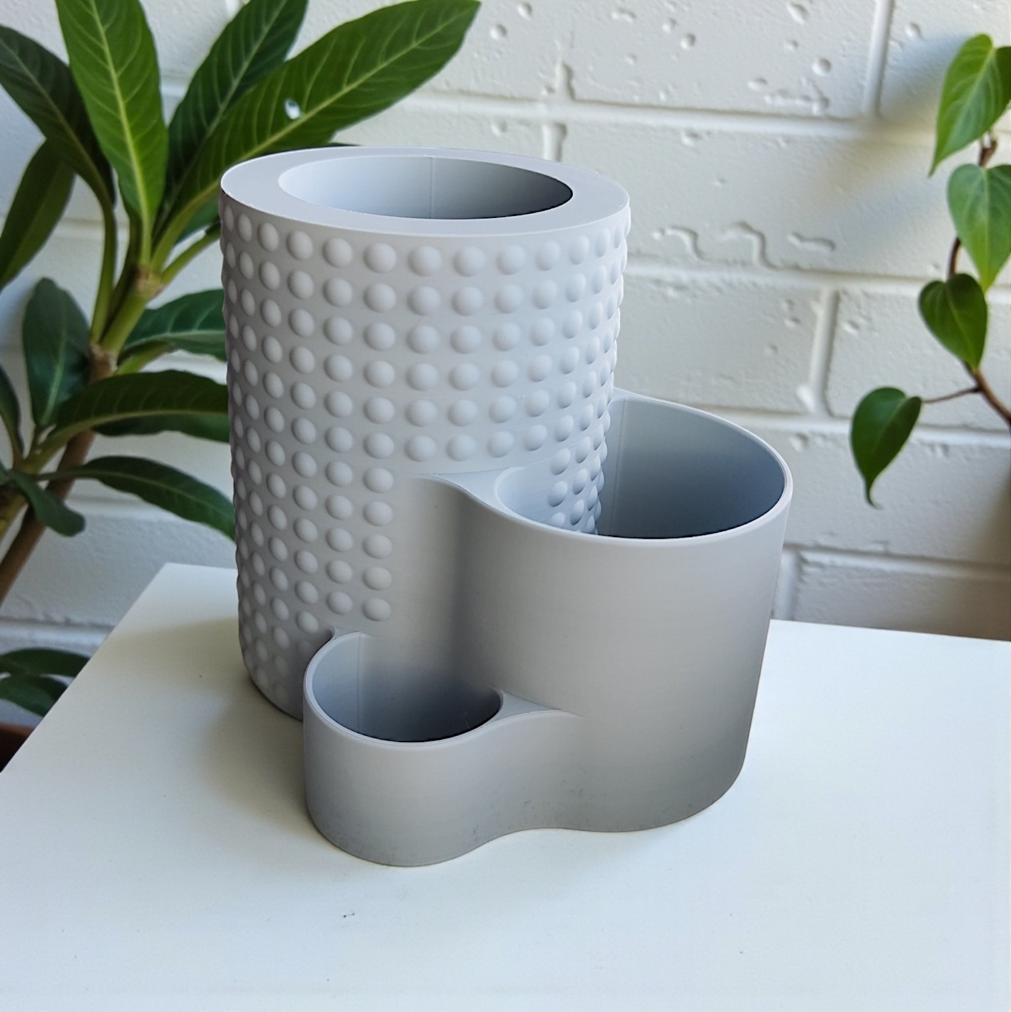 Modern Dotted Desk Organiser – Minimalist Office Storage with Decorative Detail – Pen Holder & Workspace Tidy UK