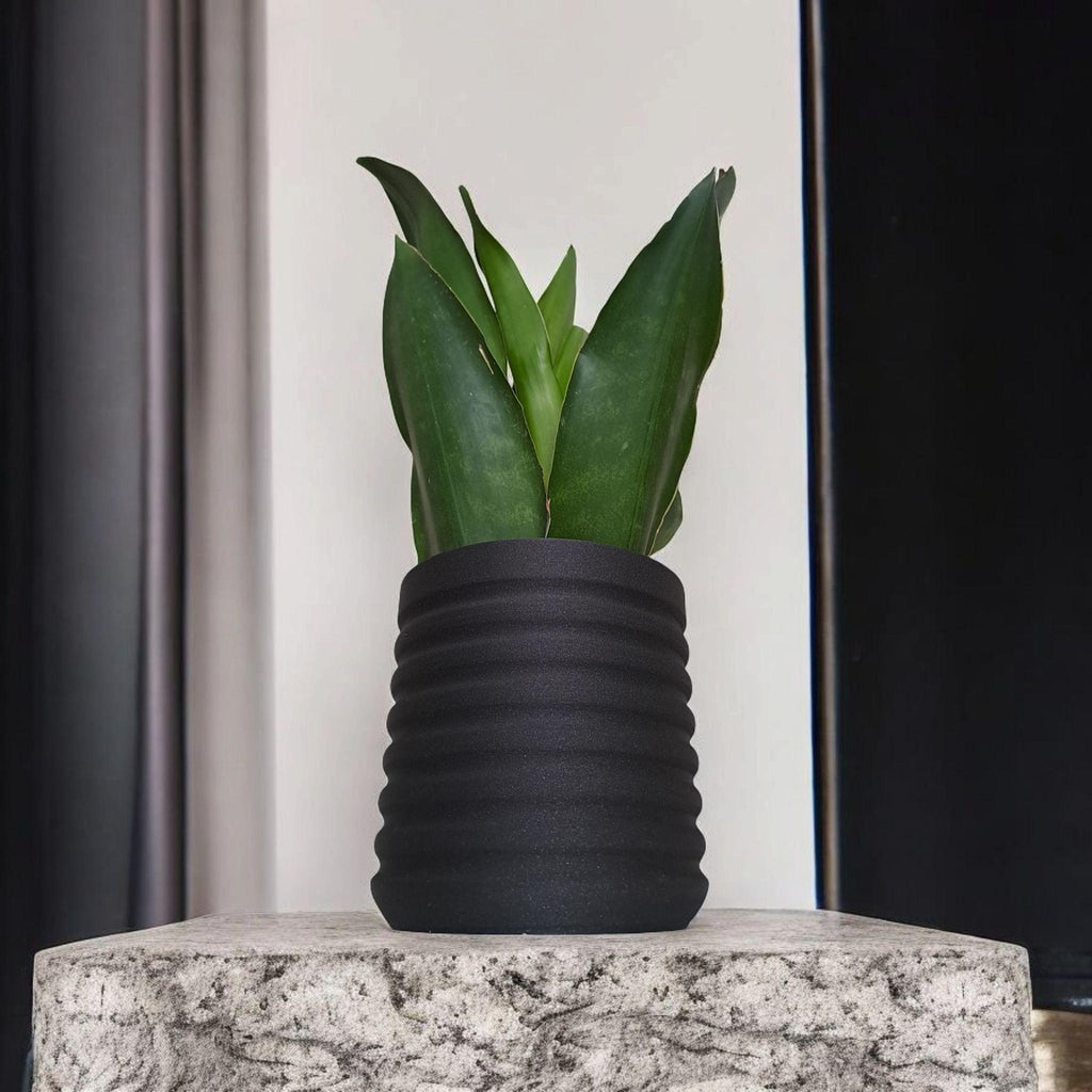 Modern Wavy Planter – RippleBloom