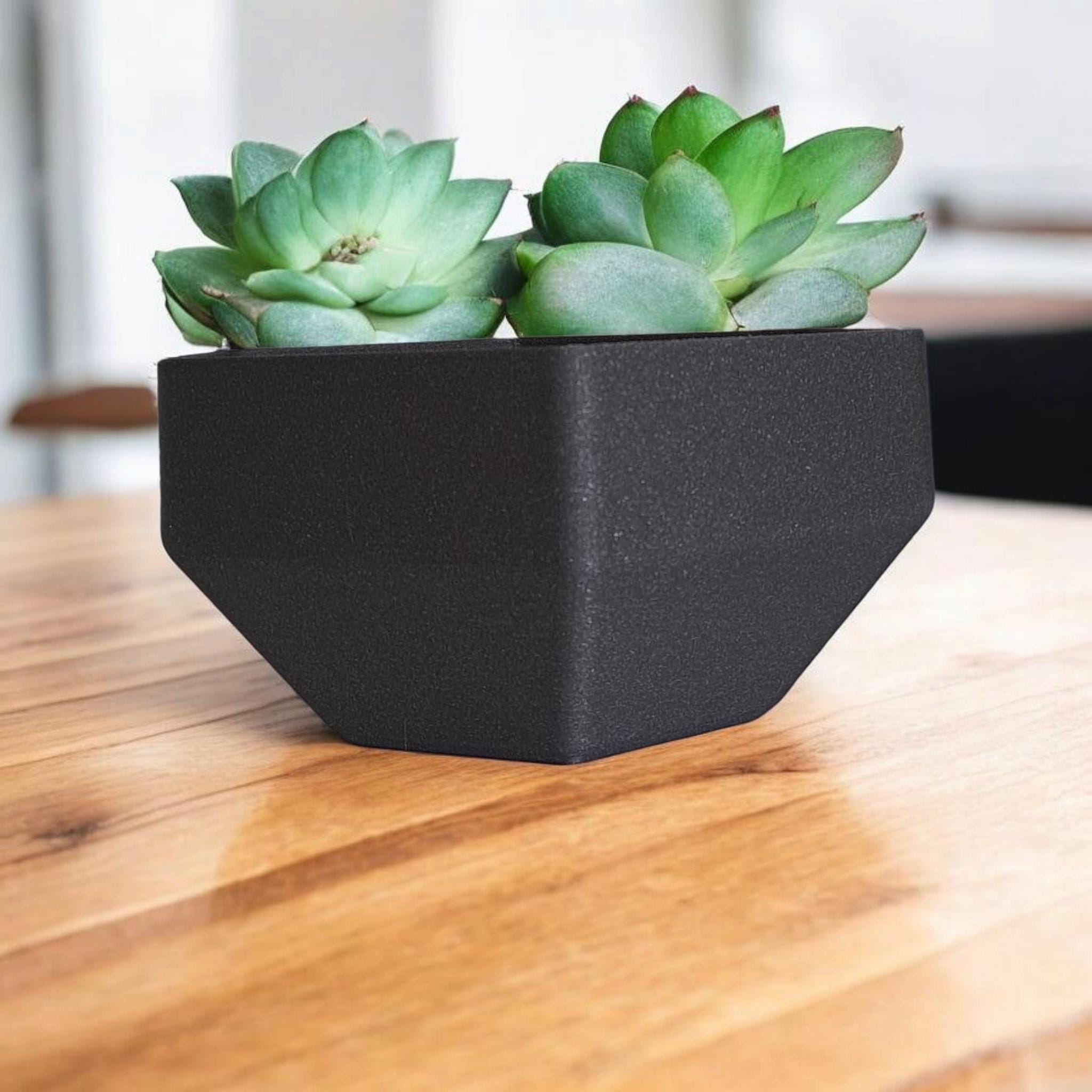 Minimalist Hexagonal Bowl – Geometric Form, Soft Modern Style