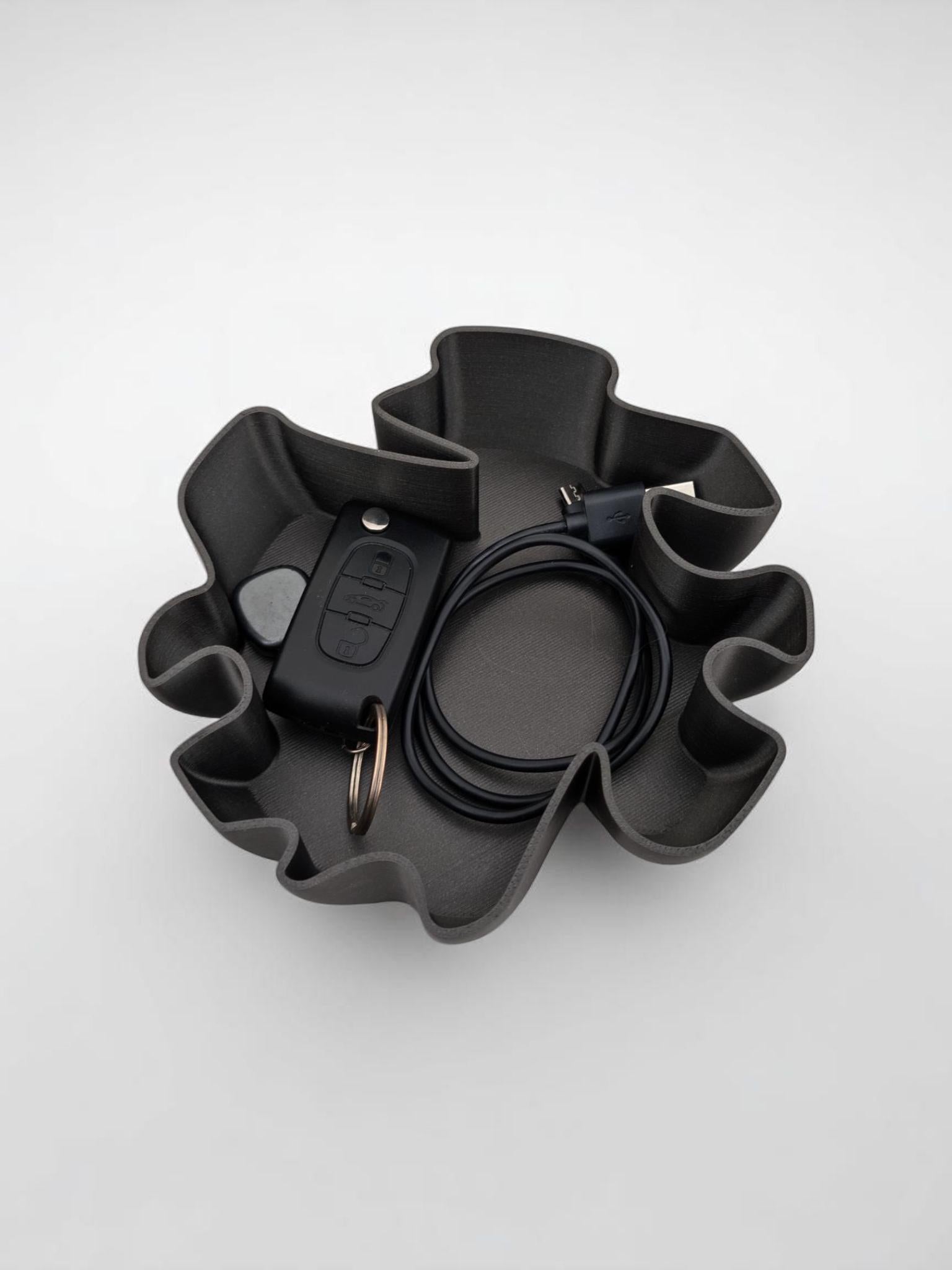 Organic Design Catchall Bowl